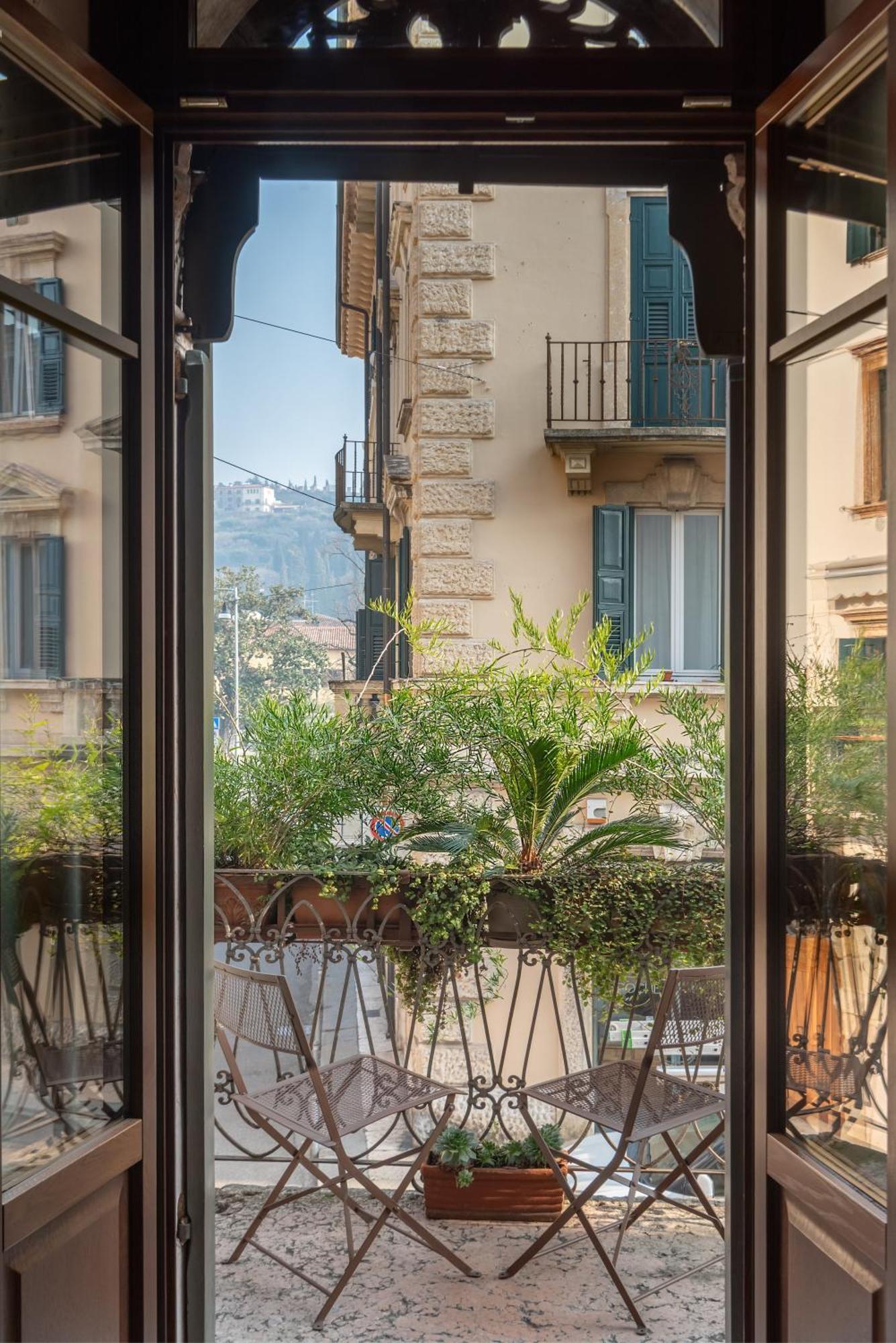 Residenza Roccamaggiore Верона Екстер'єр фото