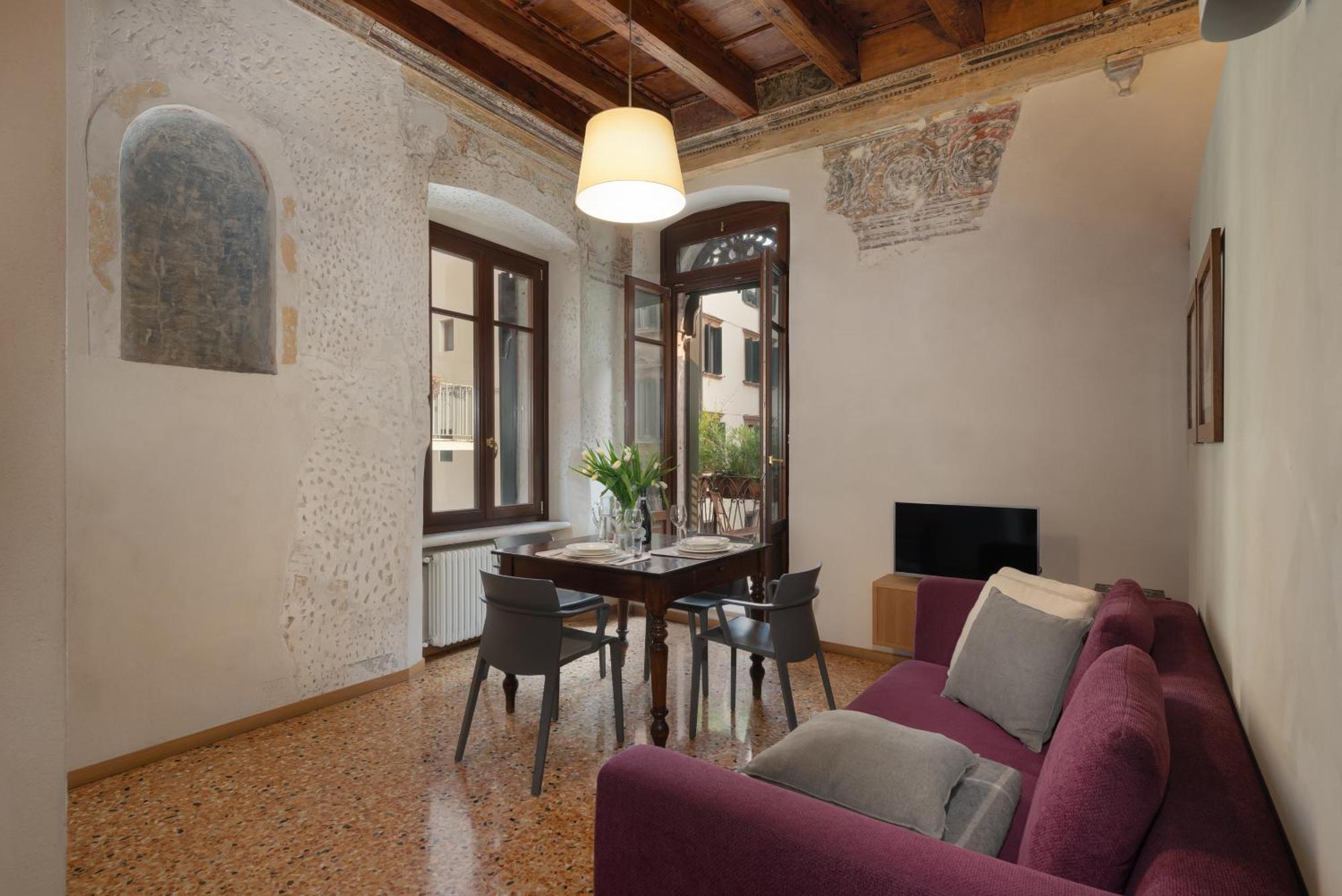 Residenza Roccamaggiore Верона Екстер'єр фото