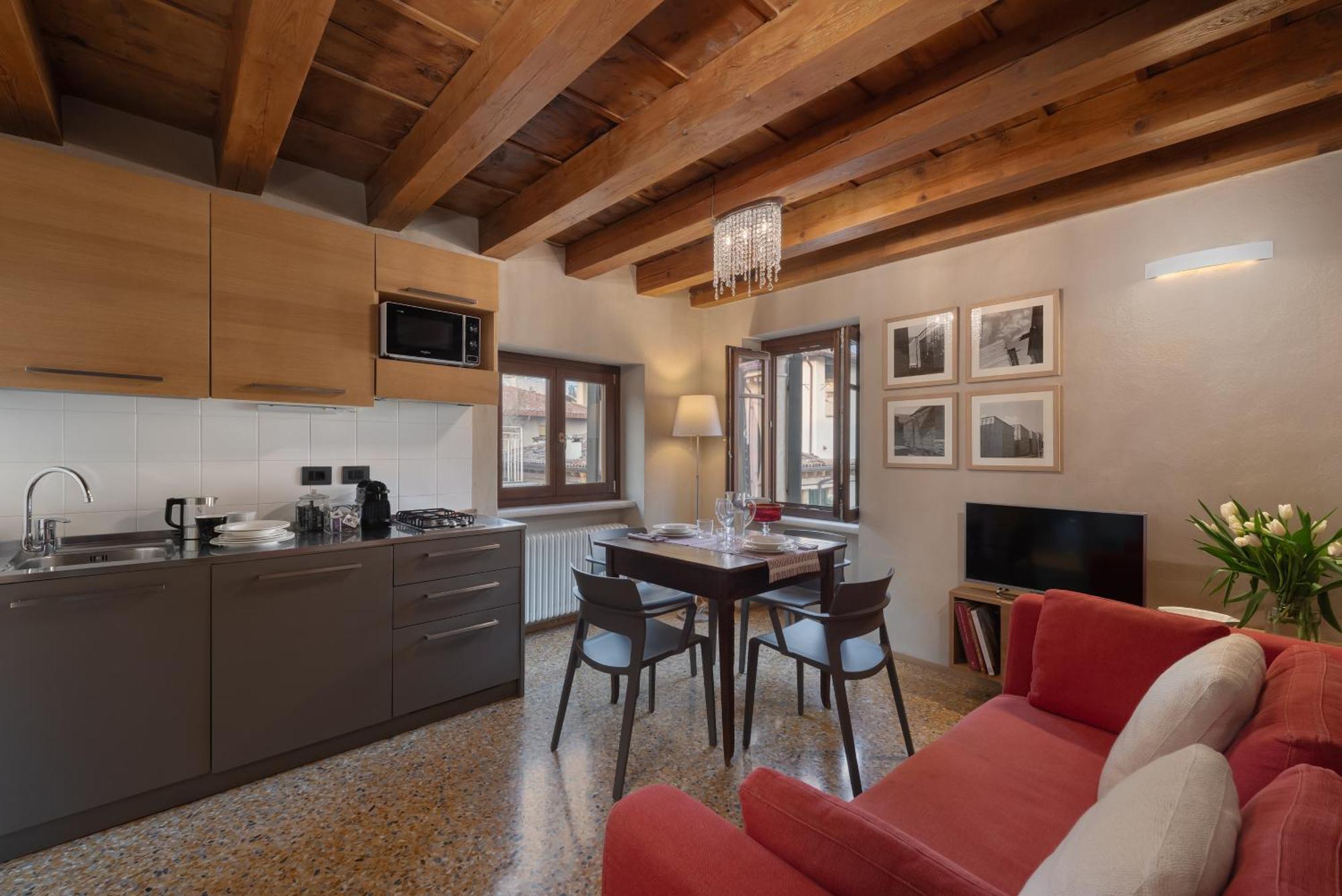 Residenza Roccamaggiore Верона Екстер'єр фото